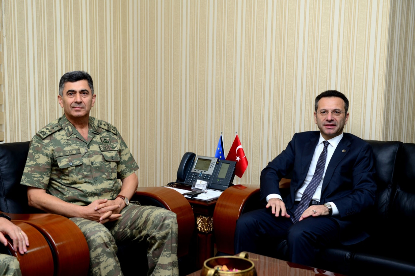 Kara Kuvvetleri Komutanı Diyarbakır’a geldi